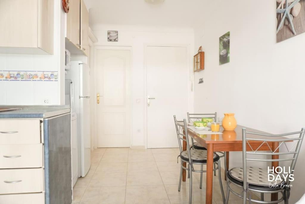 Apartamento Marina Dreams Roses Extérieur photo
