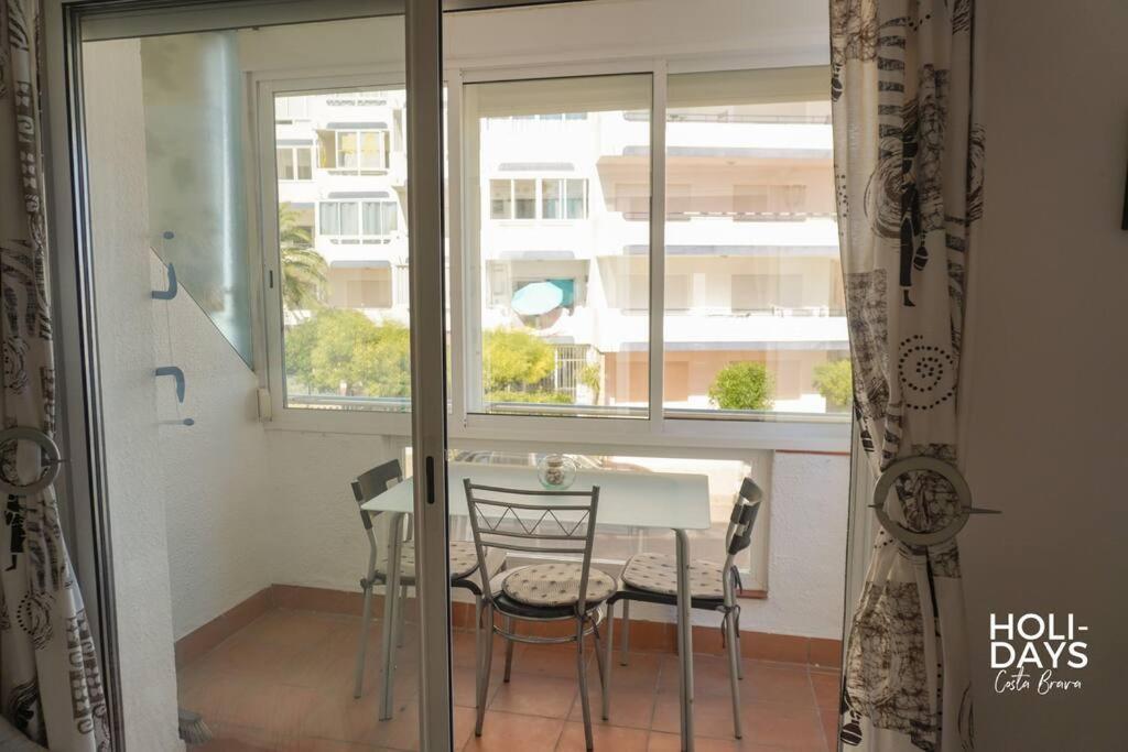 Apartamento Marina Dreams Roses Extérieur photo